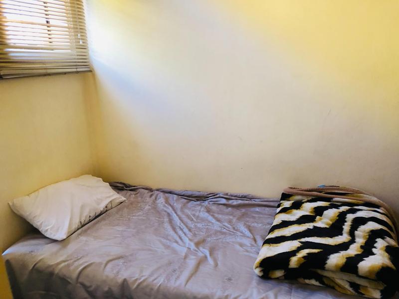 To Let 2 Bedroom Property for Rent in Noordwyk Gauteng