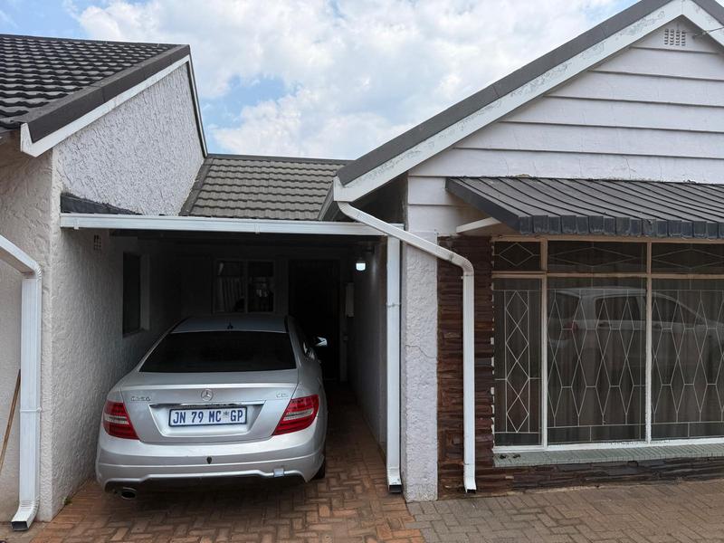 To Let 2 Bedroom Property for Rent in Wychwood Gauteng