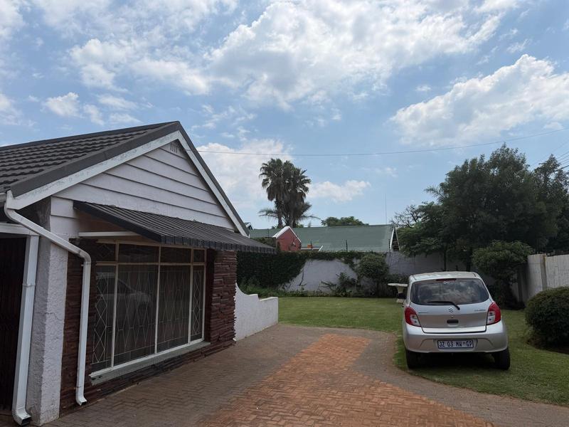 To Let 2 Bedroom Property for Rent in Wychwood Gauteng