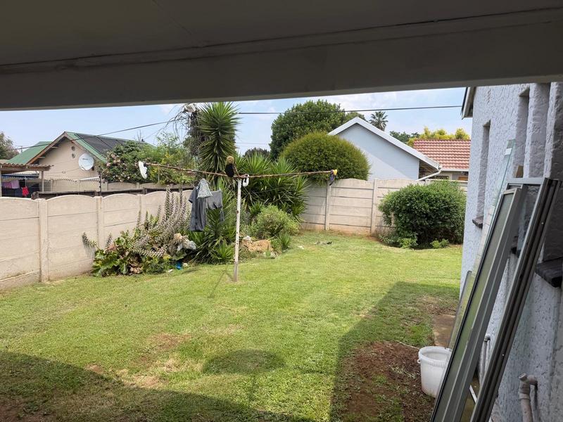 To Let 2 Bedroom Property for Rent in Wychwood Gauteng