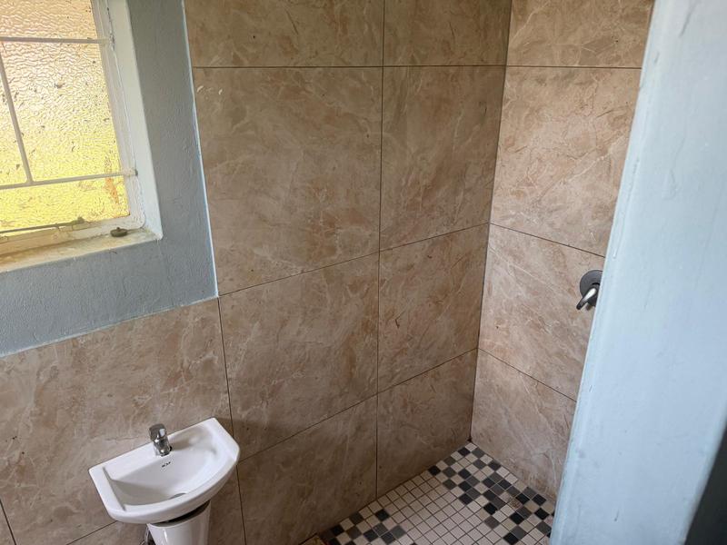 To Let 2 Bedroom Property for Rent in Wychwood Gauteng