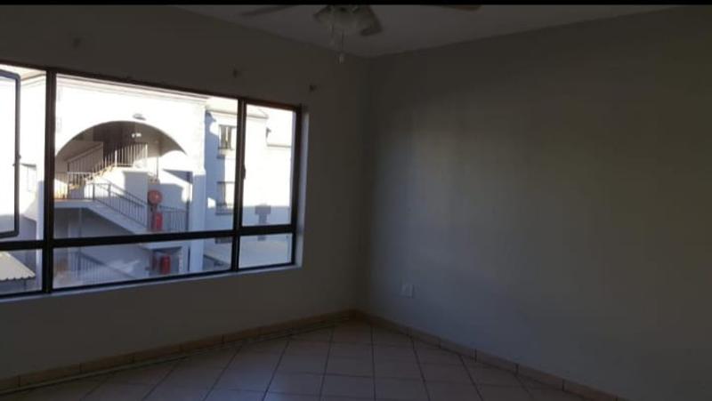 To Let 2 Bedroom Property for Rent in North Riding Gauteng