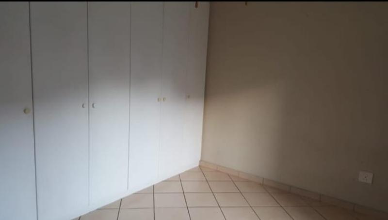 To Let 2 Bedroom Property for Rent in North Riding Gauteng