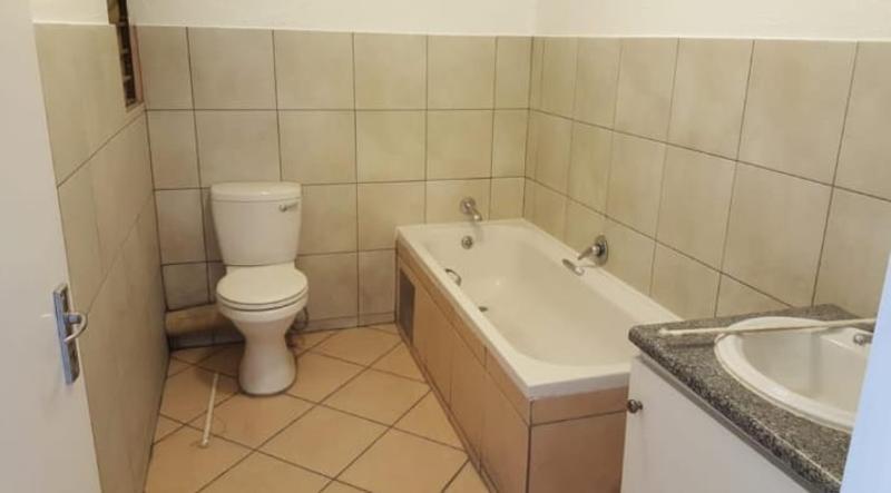To Let 2 Bedroom Property for Rent in North Riding Gauteng