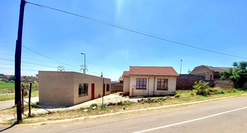 2 Bedroom Property for Sale in Emdeni Gauteng