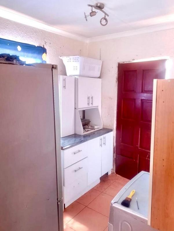 2 Bedroom Property for Sale in Emdeni Gauteng