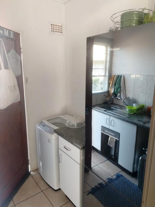 2 Bedroom Property for Sale in Lenasia South Gauteng