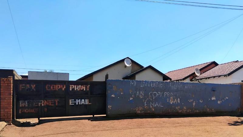 2 Bedroom Property for Sale in Protea Glen Gauteng