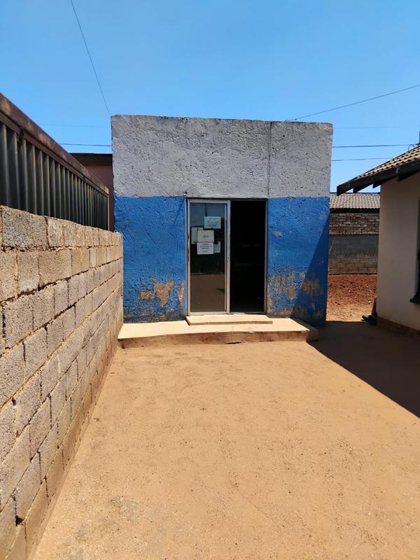 2 Bedroom Property for Sale in Protea Glen Gauteng