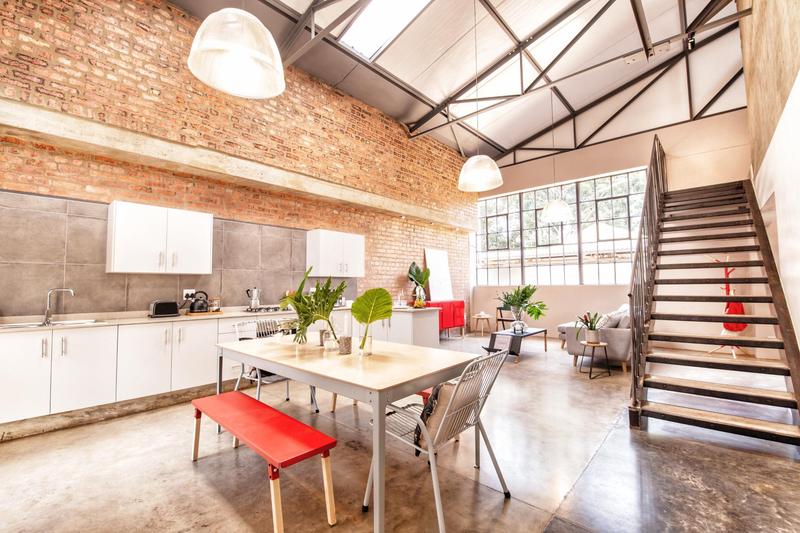 To Let 2 Bedroom Property for Rent in Braamfontein Gauteng