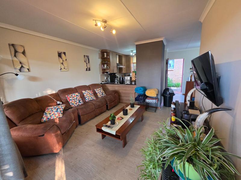2 Bedroom Property for Sale in Moreleta Park Gauteng