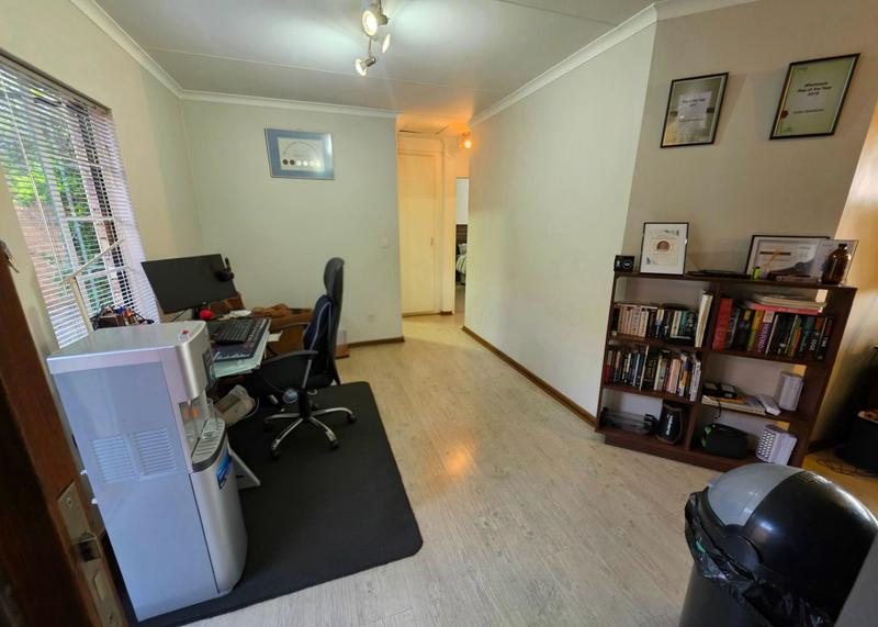 2 Bedroom Property for Sale in Moreleta Park Gauteng