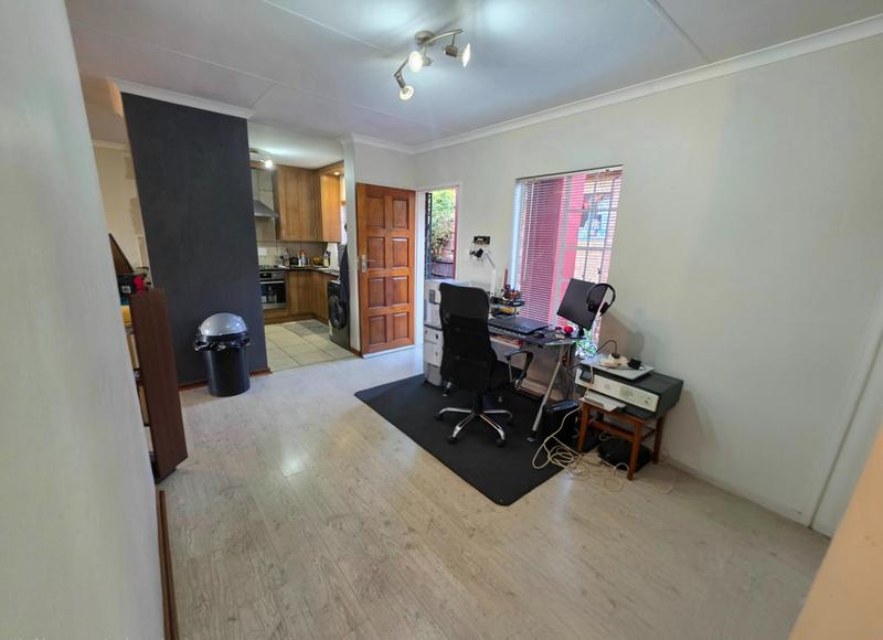2 Bedroom Property for Sale in Moreleta Park Gauteng