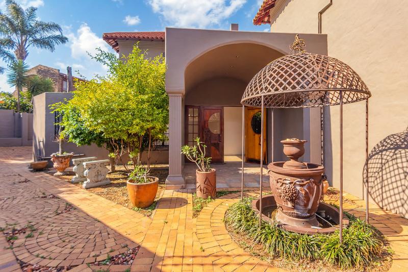 5 Bedroom Property for Sale in Waterkloof A H Gauteng