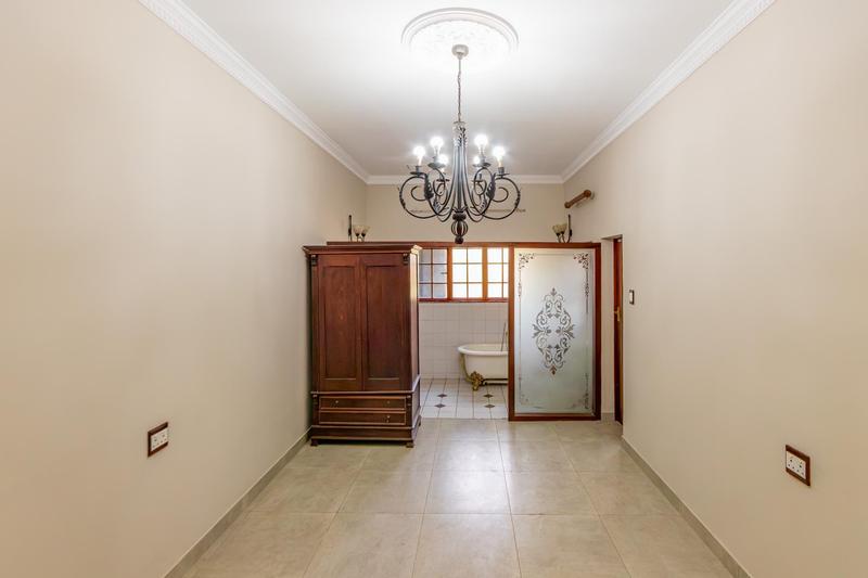 5 Bedroom Property for Sale in Waterkloof A H Gauteng