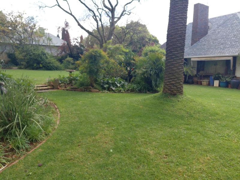 6 Bedroom Property for Sale in Illovo Gauteng