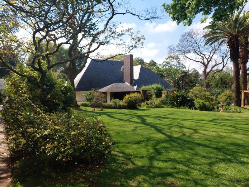 6 Bedroom Property for Sale in Illovo Gauteng