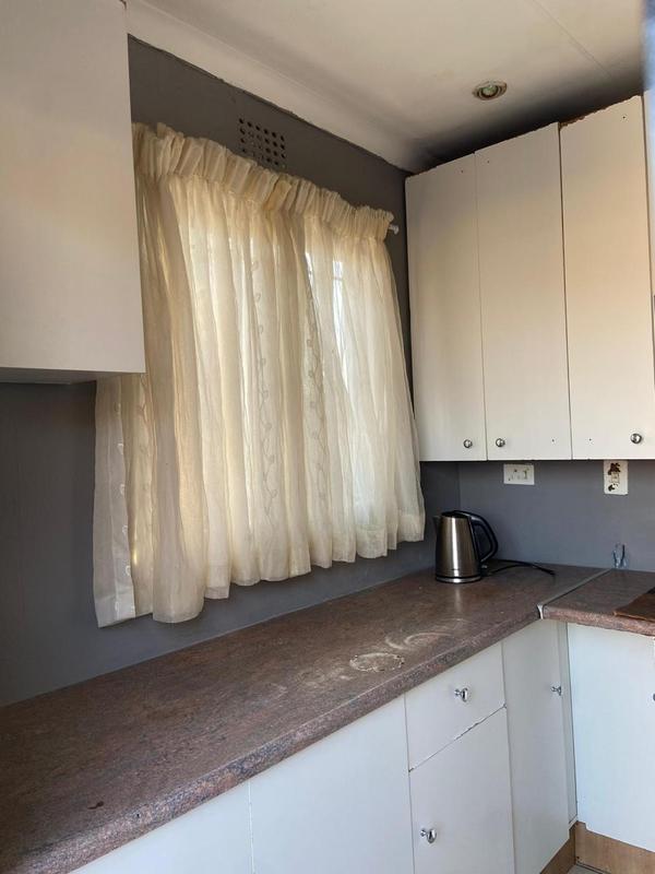 To Let 2 Bedroom Property for Rent in Protea Glen Gauteng