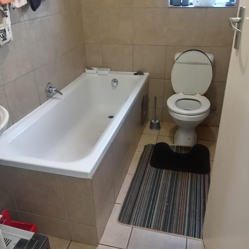 To Let 3 Bedroom Property for Rent in Protea Glen Gauteng