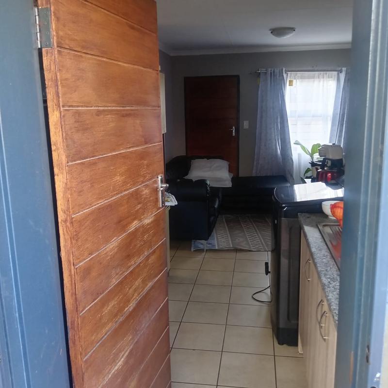 To Let 3 Bedroom Property for Rent in Protea Glen Gauteng