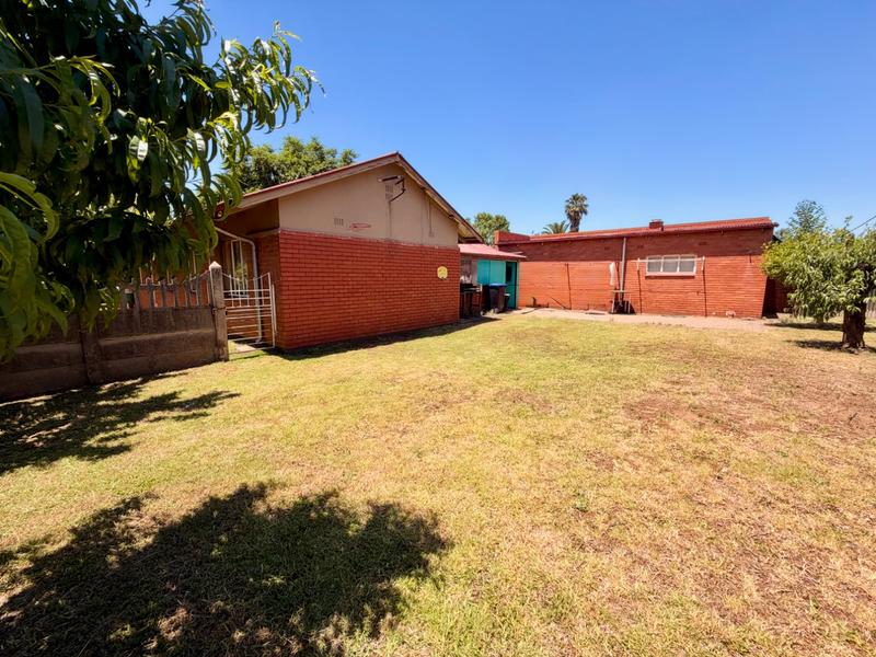 3 Bedroom Property for Sale in Vanderbijlpark CE 2 Gauteng