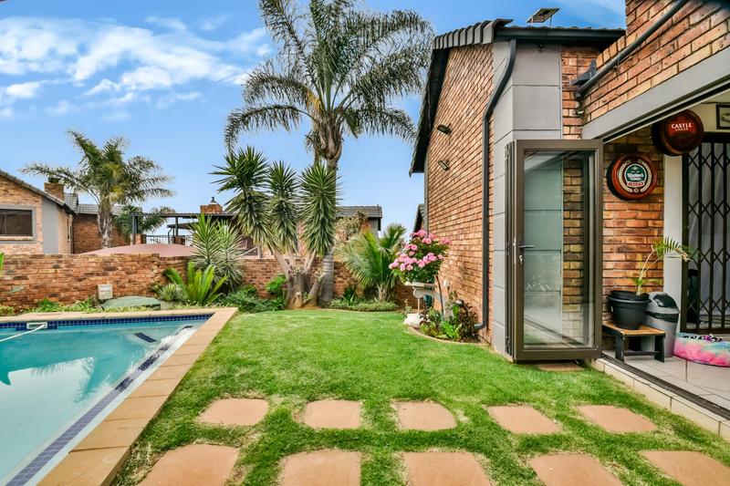 4 Bedroom Property for Sale in Meyersdal Gauteng