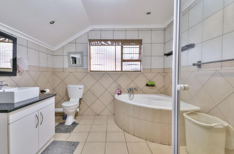 4 Bedroom Property for Sale in Meyersdal Gauteng
