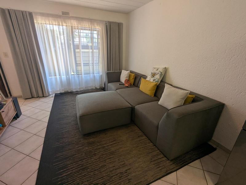 1 Bedroom Property for Sale in Morningside Gauteng