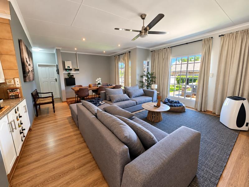 2 Bedroom Property for Sale in Glen Marais Gauteng