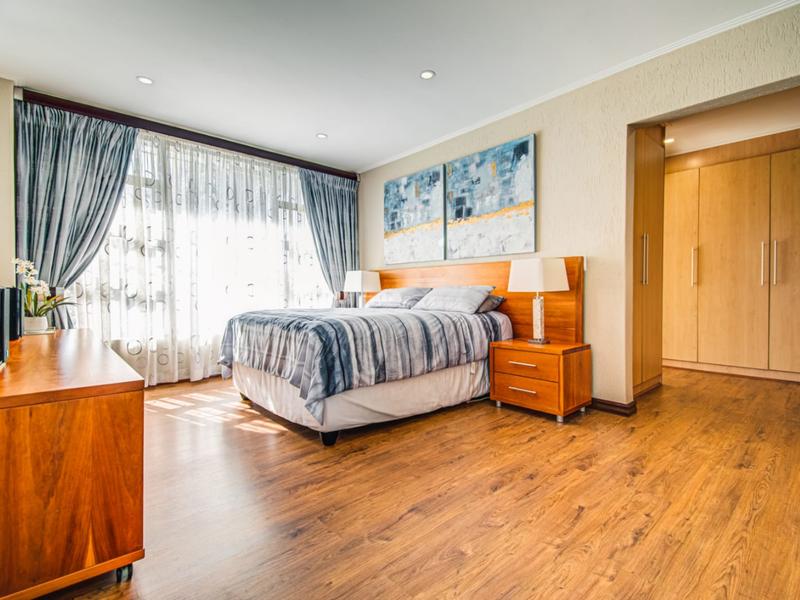 5 Bedroom Property for Sale in Terenure Gauteng
