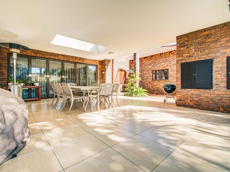 5 Bedroom Property for Sale in Terenure Gauteng