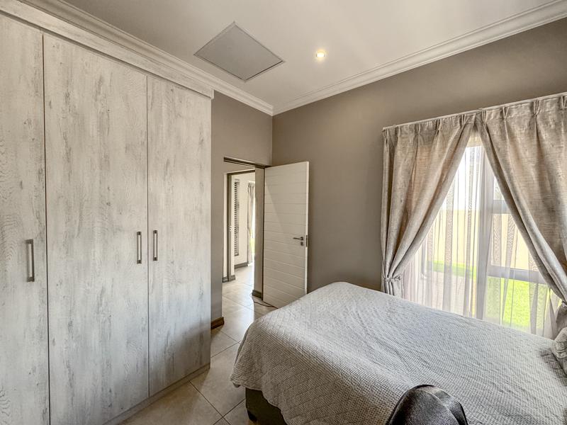 3 Bedroom Property for Sale in Midstream Meadows Gauteng