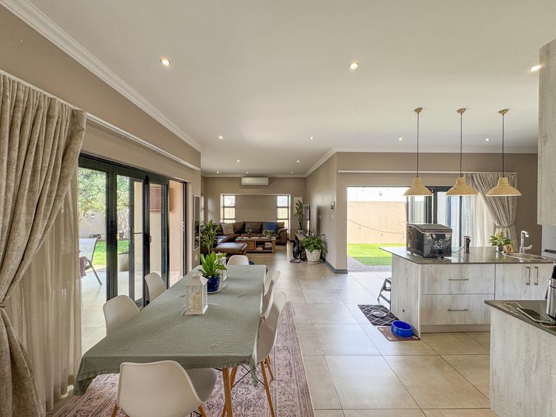 3 Bedroom Property for Sale in Midstream Meadows Gauteng