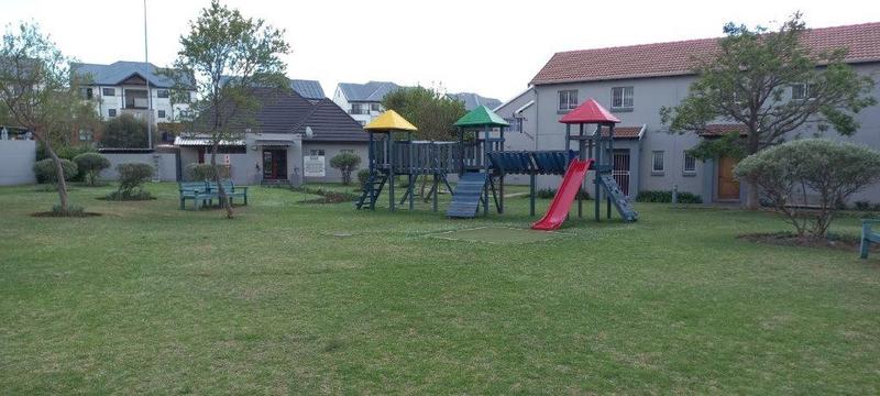 To Let 3 Bedroom Property for Rent in Greenstone Hill Gauteng