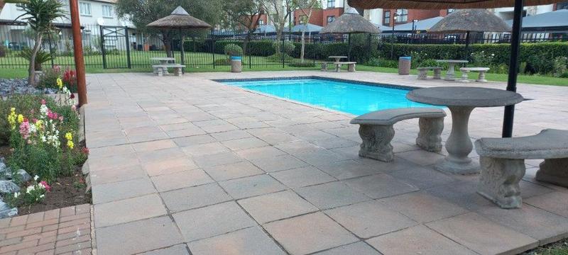 To Let 3 Bedroom Property for Rent in Greenstone Hill Gauteng