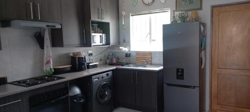 To Let 3 Bedroom Property for Rent in Greenstone Hill Gauteng