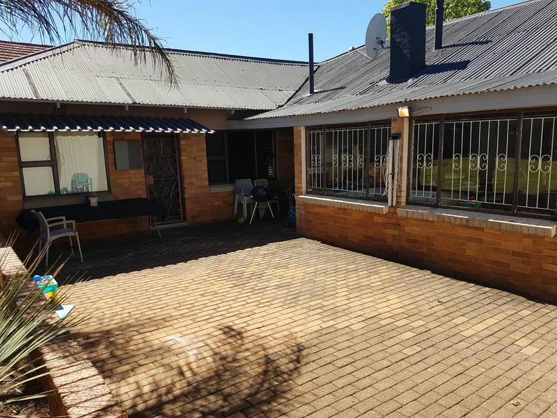 3 Bedroom Property for Sale in Sunnyridge Gauteng