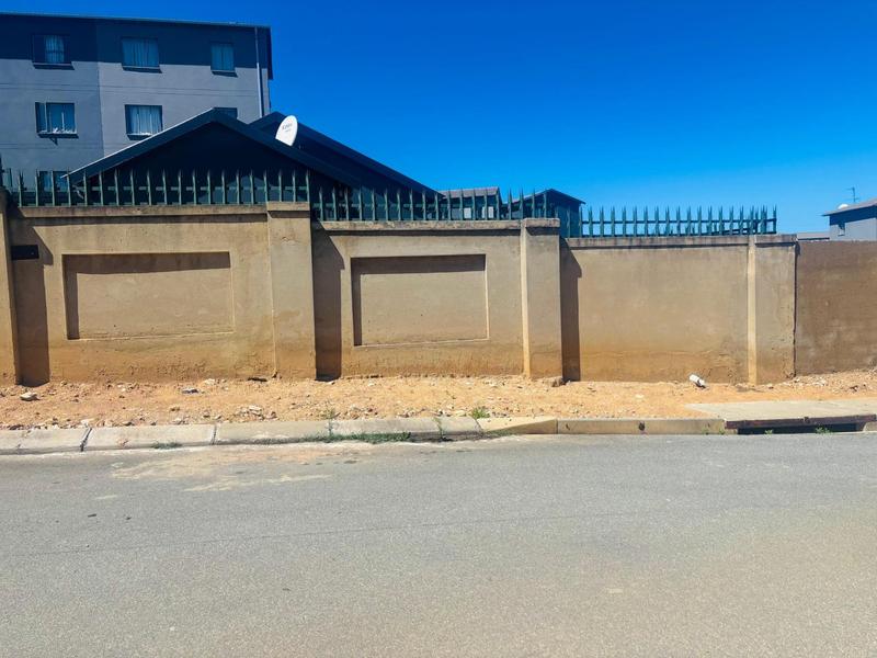 3 Bedroom Property for Sale in Fleurhof Gauteng