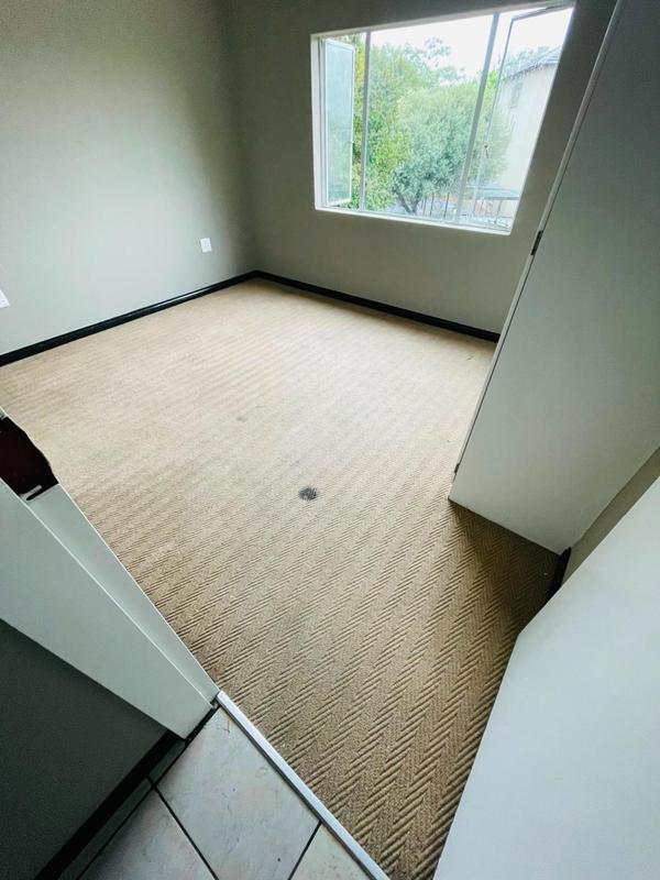 To Let 2 Bedroom Property for Rent in Randburg Central Gauteng