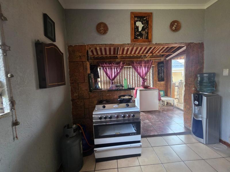 3 Bedroom Property for Sale in Greenhills Gauteng