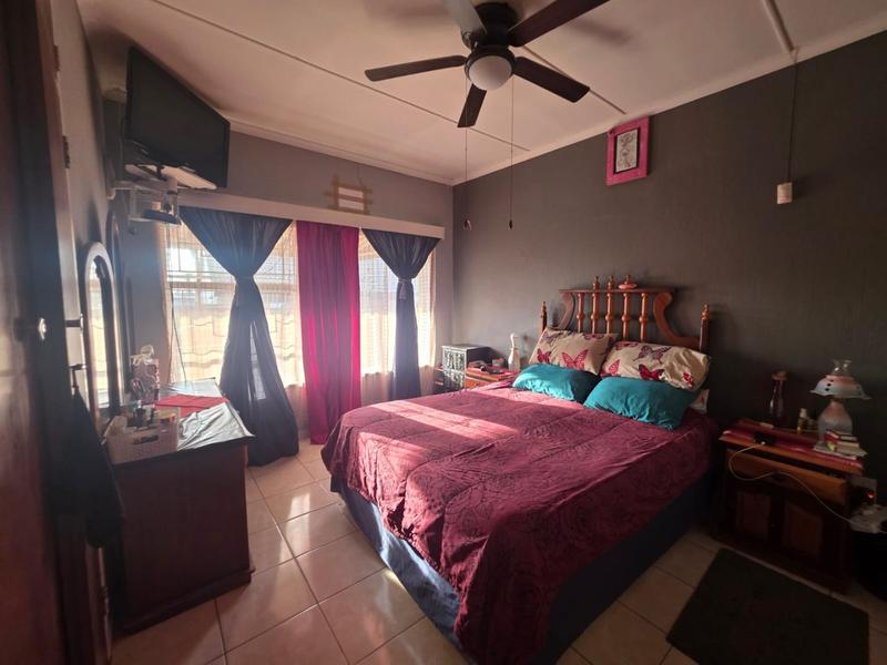 3 Bedroom Property for Sale in Greenhills Gauteng
