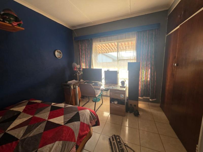 3 Bedroom Property for Sale in Greenhills Gauteng