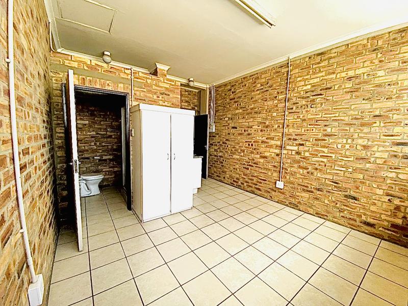 1 Bedroom Property for Sale in Bertrams Gauteng