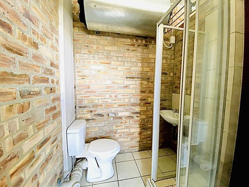1 Bedroom Property for Sale in Bertrams Gauteng