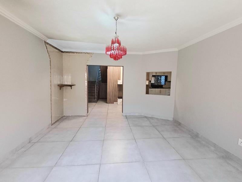 4 Bedroom Property for Sale in Laudium Gauteng