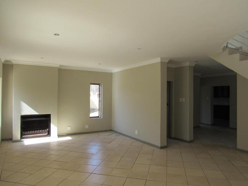 To Let 5 Bedroom Property for Rent in Savannah Country Estate Gauteng