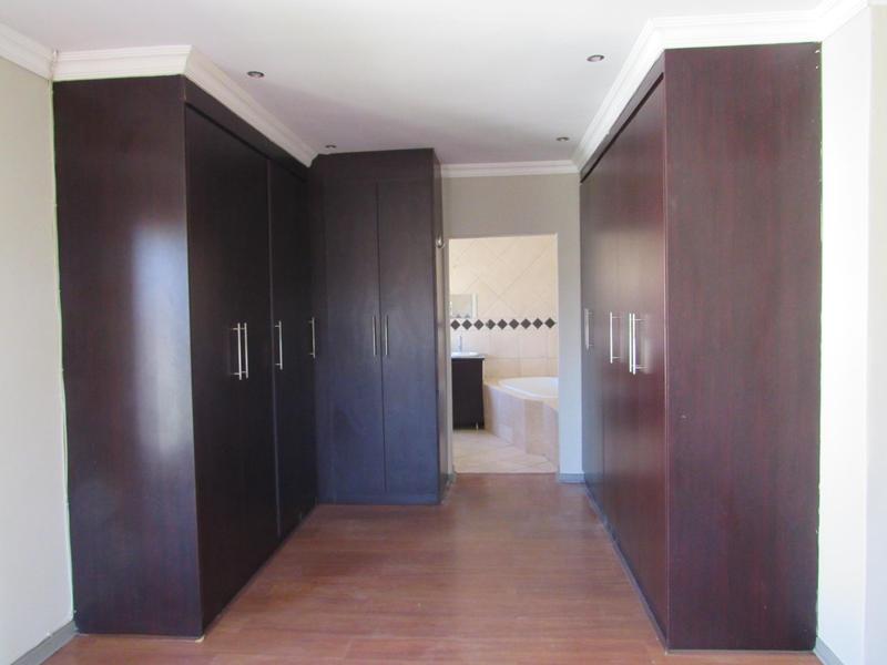 To Let 5 Bedroom Property for Rent in Savannah Country Estate Gauteng