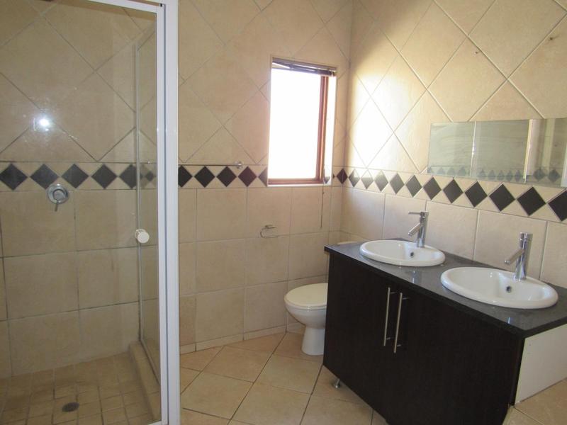 To Let 5 Bedroom Property for Rent in Savannah Country Estate Gauteng