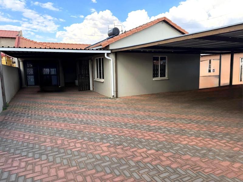 To Let 0 Bedroom Property for Rent in Protea Glen Gauteng