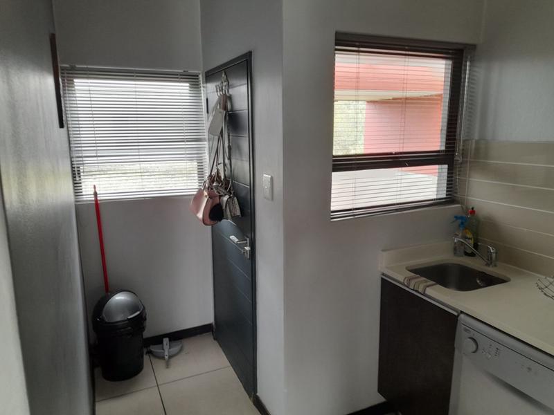 To Let 1 Bedroom Property for Rent in Dainfern Gauteng